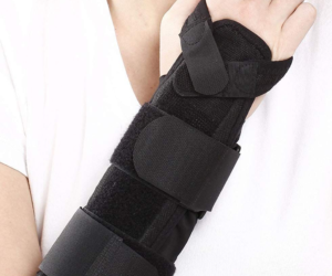 TYNOR FOREARM SPLINT UNI - E 30